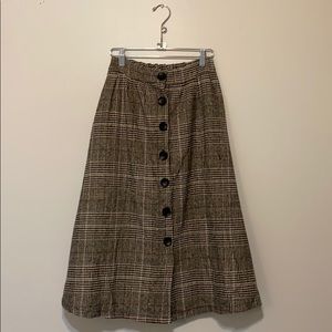Tea-Length Skirt with Buttons and Elastic Waist